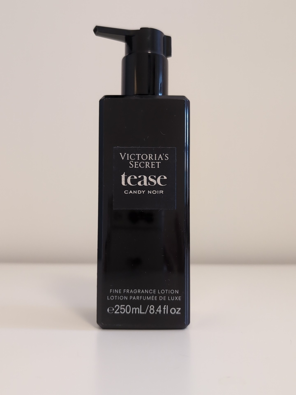 Victoria's Secret Tease Candy Noir Lotion